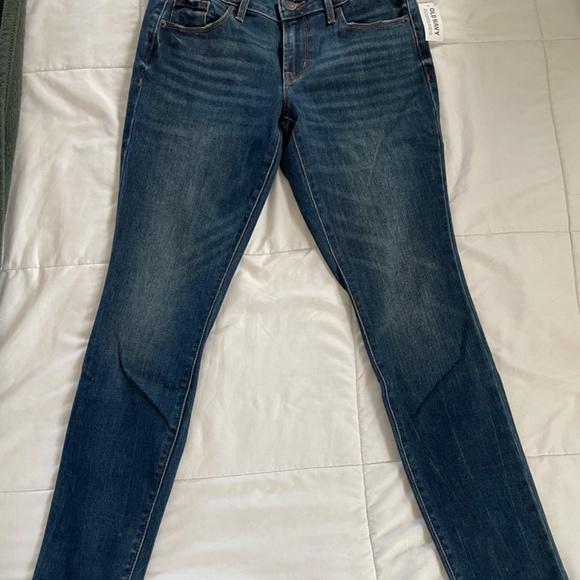 Old Navy Women’s Pop Icon skinny jeans - Picture 4 of 5
